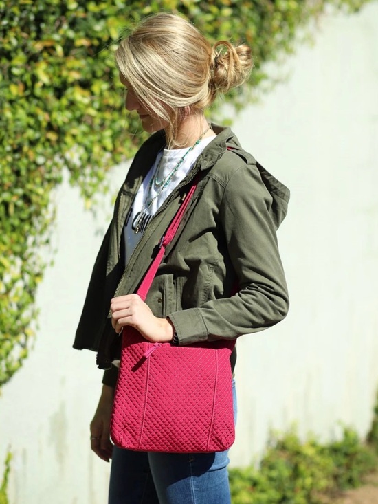 Handbags - Vera Bradley Classic Quilted Crossbody Bag - Red NWOT